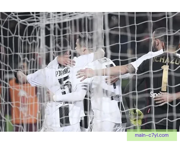 塞雷纳：胜科莫后稳帕里西定位